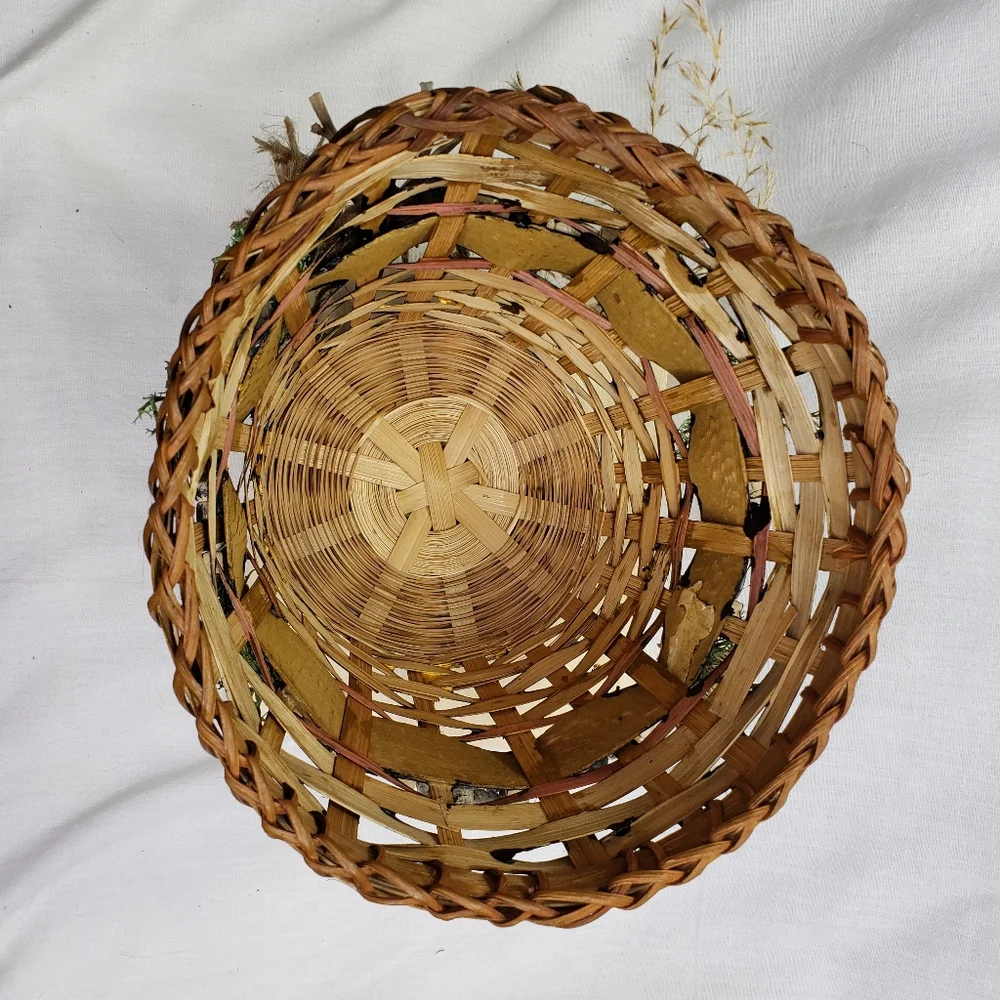 Handcrafted Accented Wicker Planter Basket Coral Floral Beads